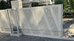 door painting service